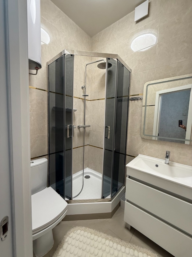 продажа трехкомнатной квартиры номер A-173672 в Приморском районе, фото номер 16